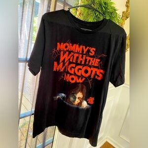 Evil Dead Rise “Mommies with the maggots” shirt size Large